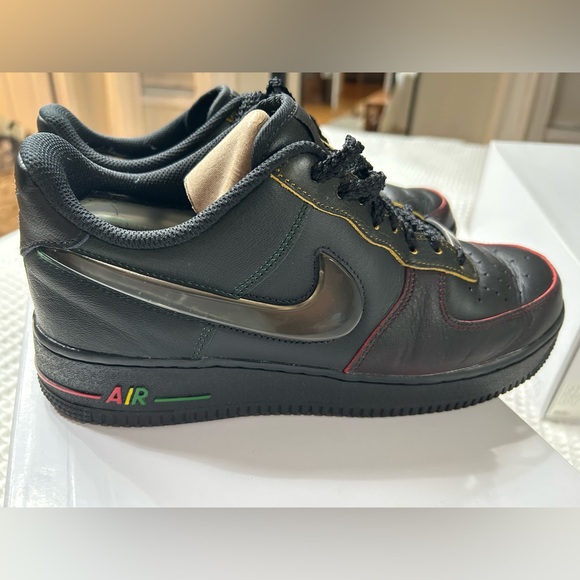 Nike Air Force 1. Custom FM ‘future movement’. Size 9.5. - Picture 1 of 8